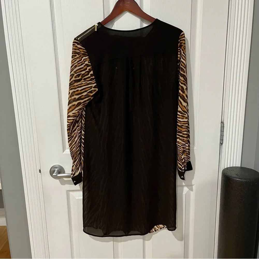 Brown and black long sleeve button up - Picture 7 of 11